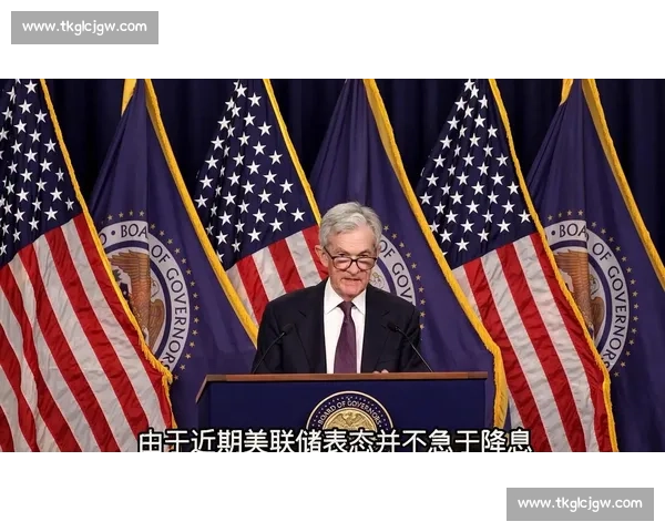 击剑比赛中的技巧与战略解析 如何在紧张对抗中找到制胜之道